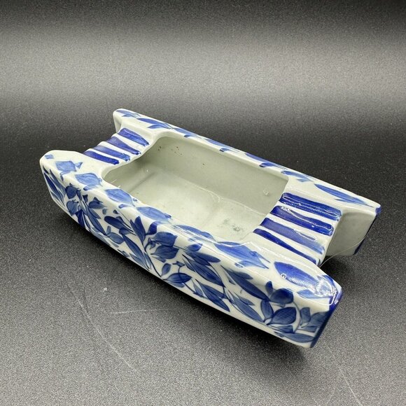 Vintage Pier 1 Imports Blue White Ceramic Catchall Tray 6" Floral Stripe Planter - Picture 1 of 7
